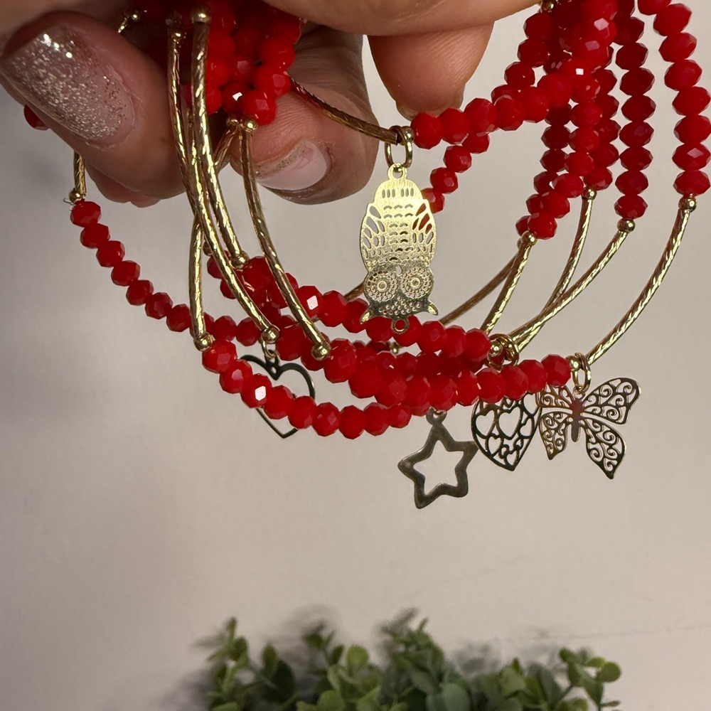 Red Cystal Beads with 14 K Gold Plated Charms Set of 7 Women Bracelet - NWOT